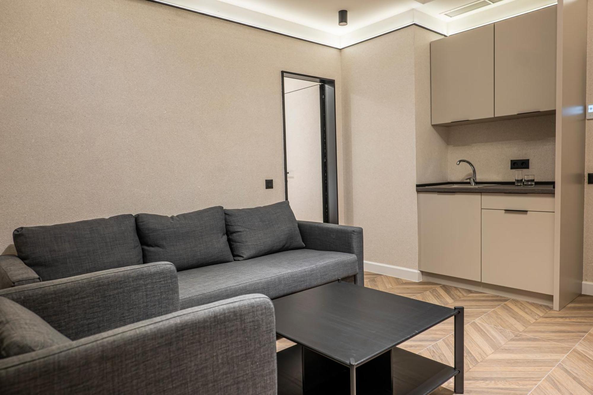 M Star Rooms, Private Parking, Sofia Top Center Buitenkant foto