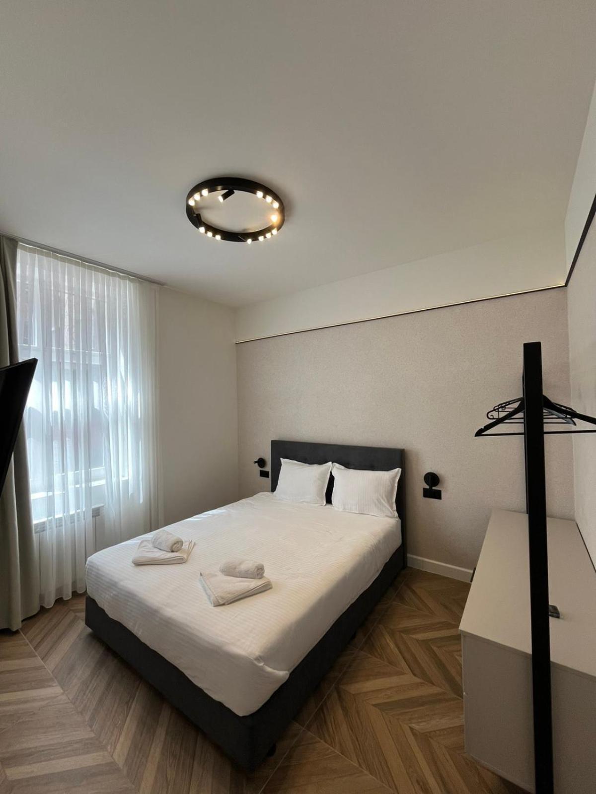 M Star Rooms, Private Parking, Sofia Top Center Buitenkant foto
